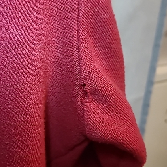 Disney Mickey Mouse Club Emotions Red Sweatshirt Sweater Juniors XL - Picture 8 of 8